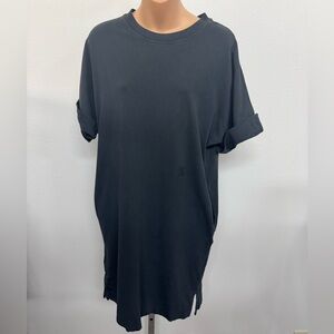 Closed Black Short Sleeve Tee dress